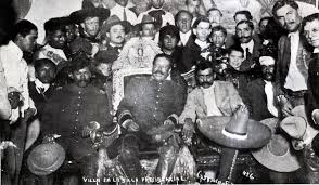 Zapata, quien siempre desconfió de los políticos, dudó un. Peoples Dispatch On Twitter Peopleshistory Mexicanrevolution Emilianozapata Panchovilla On December 6 1914 The Revolutionary Leader Of Liberation Army Of The South Emiliano Zapata And The Leader Of The North Division Pancho Villa