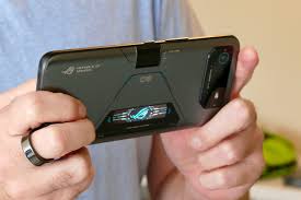 Asus ROG Phone 6D Ultimate's huge power ...
