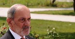 He has appeared in more than twenty films since 1972. Metin Cekmez Kimdir Biyografisi Biyografi Arsivi Kim Kimdir