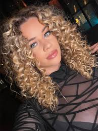 Photo posted by Danielle Hoffman (@_dhoffyy)