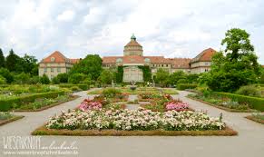 Botanischer Garten Munchen Nymphenburg Anfang Juli Mit Bildern Botanischer Garten Munchen Botanischer Garten Garten