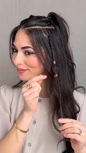 Flor Mejia's Instagram, Twitter & Facebook