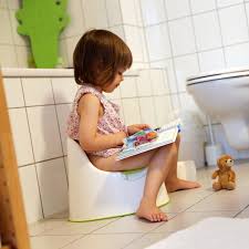 Hier erfährst du, wann du mit dem töpfchen training beginnen kannst. Windeln So Werden Kleinkinder Trocken Der Spiegel