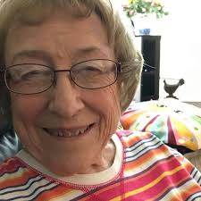 TBT the early 90s Hanging out in the ATL Brenda Fields, Jb Williams, Lynn  Herring, Myself, Hope Frazier, Bernadette Williams and Joyce, Great  memories, RIP Hope, Bernadette and Joyce.