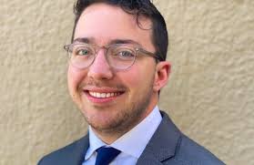 Stanford Law Students and Alumni Receive Postgraduate Fellowships and  Service Awards