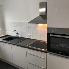 Gerade Eben Haben Wir Diese Neue Schone Kuche Mit Den Aufgesetzten Griffen Fertig Montiert Ist In Essen Altenessen Schone Kuchen Kuche Essen