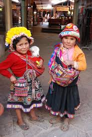 Explore different global regions through the landscape, cultural, and abstract painting of exceptionally talented world artists. Attitude Little Girls In Traditional Clothing Pisac Market Peru Native American Children Kids Around The World Kids Portraits