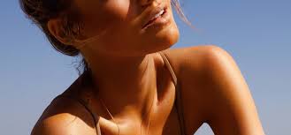 Most people will tan within 1 to 2 hours in the sun. How To Apply Fake Tan So Good That It Looks Real Glamour Uk