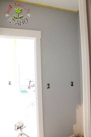 When it comes to soft and subtle, it would be hard to beat the look of sherwin william silver strand. Our Small Town Idaho Life House Update Stucco And Painting White Window Trim Paint Colors For Home House Paint Color Combination