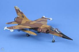 Found this jamming pod/ chaff/ flare pod?? Built 1 72 Mirage F 1 Qatar Af Markings 1923697214