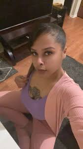 Criss cross applesauce 😂