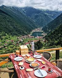 Uzungol Trabzon Turkey Anadolugram Turkiye Nin En Guzel Gollerinden Uzungol Den Huzur Dolu Aksamlar Tabi Yanimizda Monsternotebook In 2020