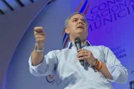 The conservative zuluaga ran independently in the 2002 congressional elections and was elected senator with one of the highest votes in these elections. Elespectador On Twitter Elecciones2018 Investigaciones Relacionadas Con El Caso Odebrecht Confirmaron Que Duque Estuvo Reunido Con Duda Mendonca Alli Tambien Estuvo Oscar Ivan Zuluaga Https T Co U00qbynsfm Https T Co D9g3kl9xxb