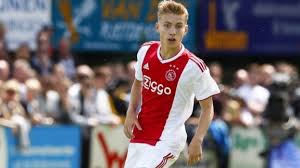 Teun bijleveld, 23, from netherlands heracles almelo, since 2019 central midfield market value: Om Eerlijk Te Zijn Wordt Het Lastig Om Nu Door Te Breken Bij Ajax