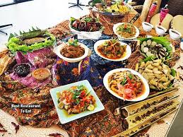 Lebih dari 90 hidangan masakan kampung menarik disediakan seperti ayam kalio, masak lemak udang & nenas, daging bakar air. Best Restaurant To Eat Ramadhan Buffet 2019 Boulevard Hotel Mid Valley Kuala Lumpur