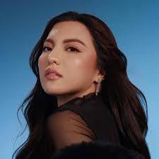 Angel Pedroso's Instagram, Twitter & Facebook