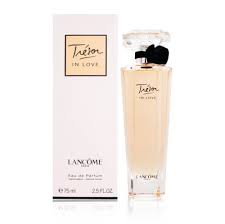 The fragrance is available in 30, 50 and 75 ml flacons. Lancome Tresor In Love Edp Vapo 75 Ml Amazon De Beauty