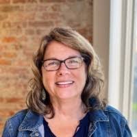 Kelly Cusson's Instagram, Twitter & Facebook