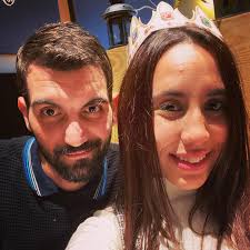 Hoy quiero felicitar a la reina de mi vida❤️👑 Por muchos años más  compartiendo camino y etapas juntos! 💭♾️ Muchísimas felicidades  bitxuuuuu😘❤️🎂 Por otros 26🥂❤️🎉