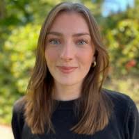 Nora Andersen's Instagram, Twitter & Facebook