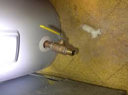 Is this something that i can repair myself by going to a place like home depot for a washer or the drain valve being a plastic valve, i would buy a metal one to replace it with. Kenmore Electric Water Heater Drain Valve Doityourself Com Community Forums