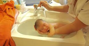 They announced they were expecting their. At First I Was Scared By How She Was Bathing This Baby But Now I See That It S Magical Baby Bath Unique Baby I Am Scared