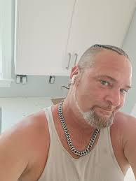 Someone to braid my hair, will pay