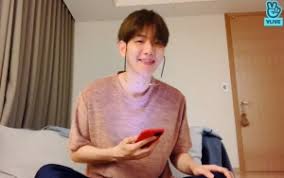 앞으로 보여질 저 백현이의 많은 모습들을 기대해주시고 사랑해주세요!^^please look forward to my varieties and activities of baekhyun. Baekhyun Rayakan Ultah Saat Siaran Live Dan Bocorkan Tempat Semua Member Exo Ngumpul