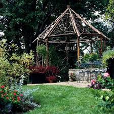 Der Romantische Holz Pavillon Im Garten 28 Bauarten Und Ideen Garten Pavillon Garten Pavillon Ideen