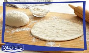 فيتا حليب يقدم لكم وصفة لتحضير طريقة عمل عجينة البيتزا و الفطائر الهشة سهلة وبسيطة Wasafat 2018 Ha Food Network Recipes Pizza Recipes Dough Best Pizza Dough