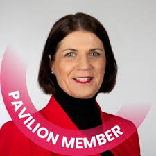 Super proud of the team Mina Gundhus Adele Stone Åse Maria Riksen and Emily  Dahlbo for delivering an absolutely outstanding customer engagement &  influencer Whitening Masterclass yesterday.