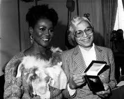 Cicely tyson como constantine jackson. Famosos Elogian A La Pionera Cicely Tyson People S World