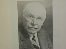 Robert Parcells's Instagram, Twitter & Facebook