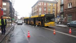 Kierowca autobusu pkm katowice wjechał w grupę awanturujących się na ulicy młodych ludzi. Nacpany 22 Letni Kierowca Autobusu W Zabrzu Potracil Kobiete Na Pasach Mial Wybitne Wyniki Sam Poprosil O Trudna Linie Gliwice Katowice Dziennik Zachodni