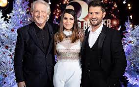 Vidéo spécial 31 décembre 2019 important ! Pour Le Reveillon Tf1 Deroule Le Tapis Rouge A Patrick Sebastien Le Parisien