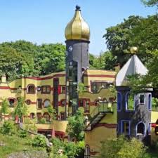 Untere weißgerberstraße 13 1030 wien. Hundertwasser Haus In Essen Hinter Dieser Bunten Fassade Stecken Traurige Geschichten Stern De