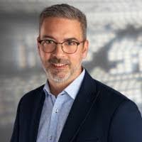 Patrick Campagna's Instagram, Twitter & Facebook