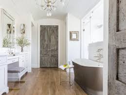 Pictures & tips from hgtv : Dramatic Before And After Bathroom Renovations Hgtv