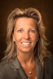 Kelly Stroman's Instagram, Twitter & Facebook