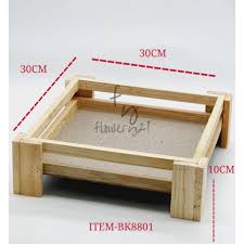 Berikut adalah jenis barang yang harus ada untuk hantaran sesaat sebelum akad nikah tersebut. Dulang Hantaran Kayu Pallet