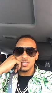 Atlanta braves star marcell ozuna was arrested saturday on charges of aggravated assault by strangulation and battery after police officers said they witnessed him attacking his wife. Directo En Instagram De Ozuna Desde New York Gorgeous Men Latin Music Singer