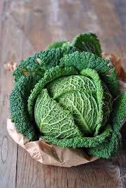 Savoy Cabbage Brassica Oleracea Convar Capitata Var Sabauda L Is A Variety Of The Cabbage A Cultivar Of The Frutas Y Vegetales Frutas Y Verduras Verduras