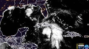 Hurricane ida could cause big problems for new orleans, even if it doesn't make a direct hit. C0ho I9 Jnyxfm
