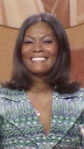 Dionne Warwick at the roast of Sammy Davis Jr (1975), #dionnewarwick  #dionne #warwick #1960s #60s #vintageic0ns_ #music #vintage #sammydavisjr  #deanmartin #comedy #1970s @therealdionnew