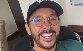 Oscar Burgos defecó dentro de botarga El Perro Guarumo, así lo contó- Grupo  Milenio