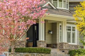 Alside® steel siding offers high durability while mimicking the appearance of natural wood without the high cost and frequent maintenance. Alside