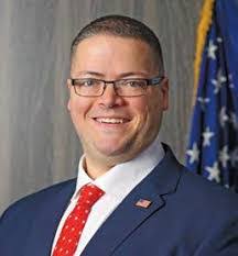 Lenore Russo's Instagram, Twitter & Facebook