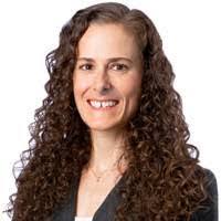 Alyssa Kenyon's Instagram, Twitter & Facebook