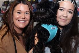 Sophia Devlin's Instagram, Twitter & Facebook