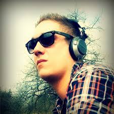 Nick Behringer's Instagram, Twitter & Facebook